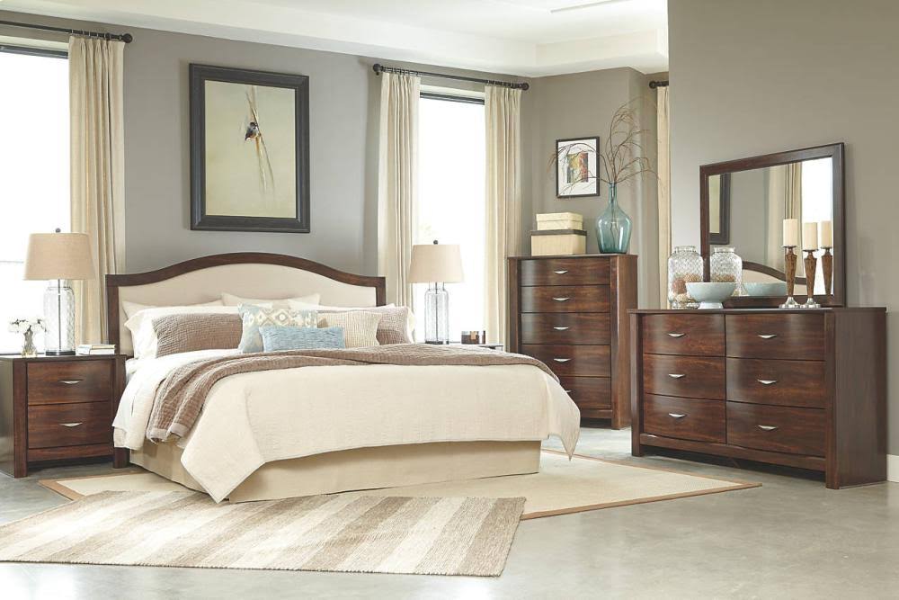 Brown 5-Drawer Chest I507745