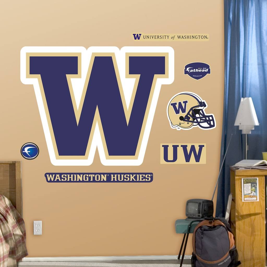 Washington Huskies Logo Wall Decal F233087