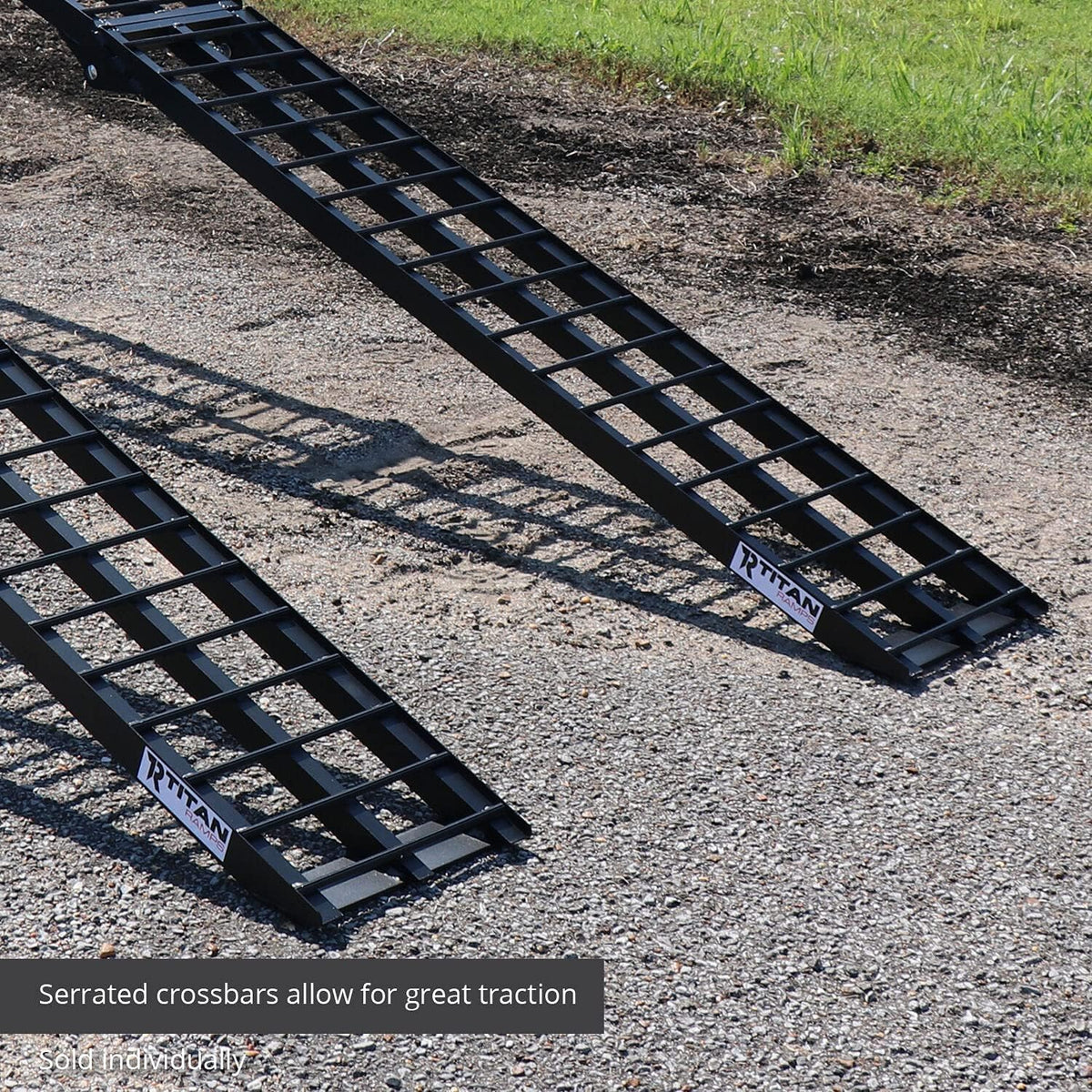 Folding Arch Ramps, Aluminum Frame, 600 LB Capacity, Safety Straps V22542