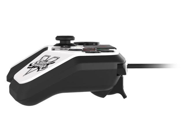 White Fightpad Pro for Playstation 4 M742