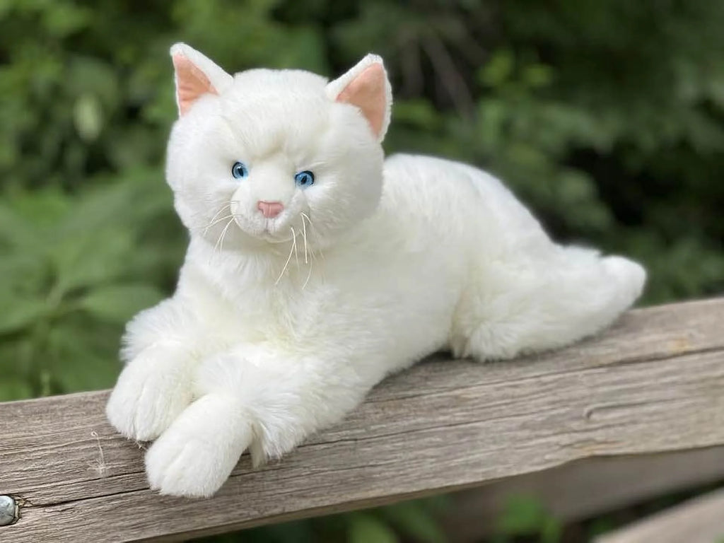 19-Inch White Faux Stuffed Plushie Cat W677727