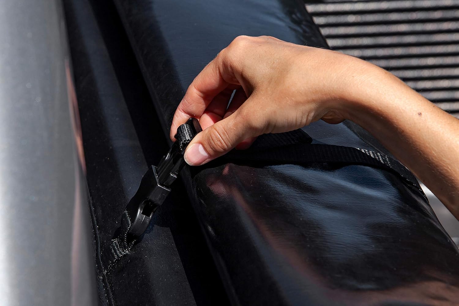 Soft Roll Up Truck Bed Tonneau Cover T851674