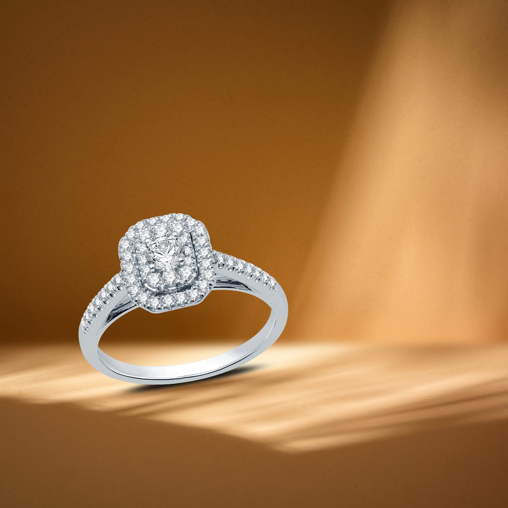 Emerald Halo Diamond 10 Kt White Gold Engagement Ring Y7555