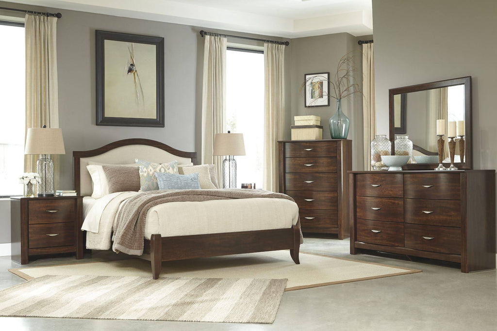 Brown 5-Drawer Chest I507745