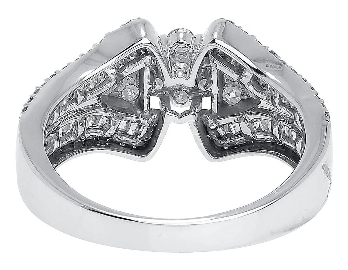 10k White Gold Diamond Cluster Engagement Ring Q132995
