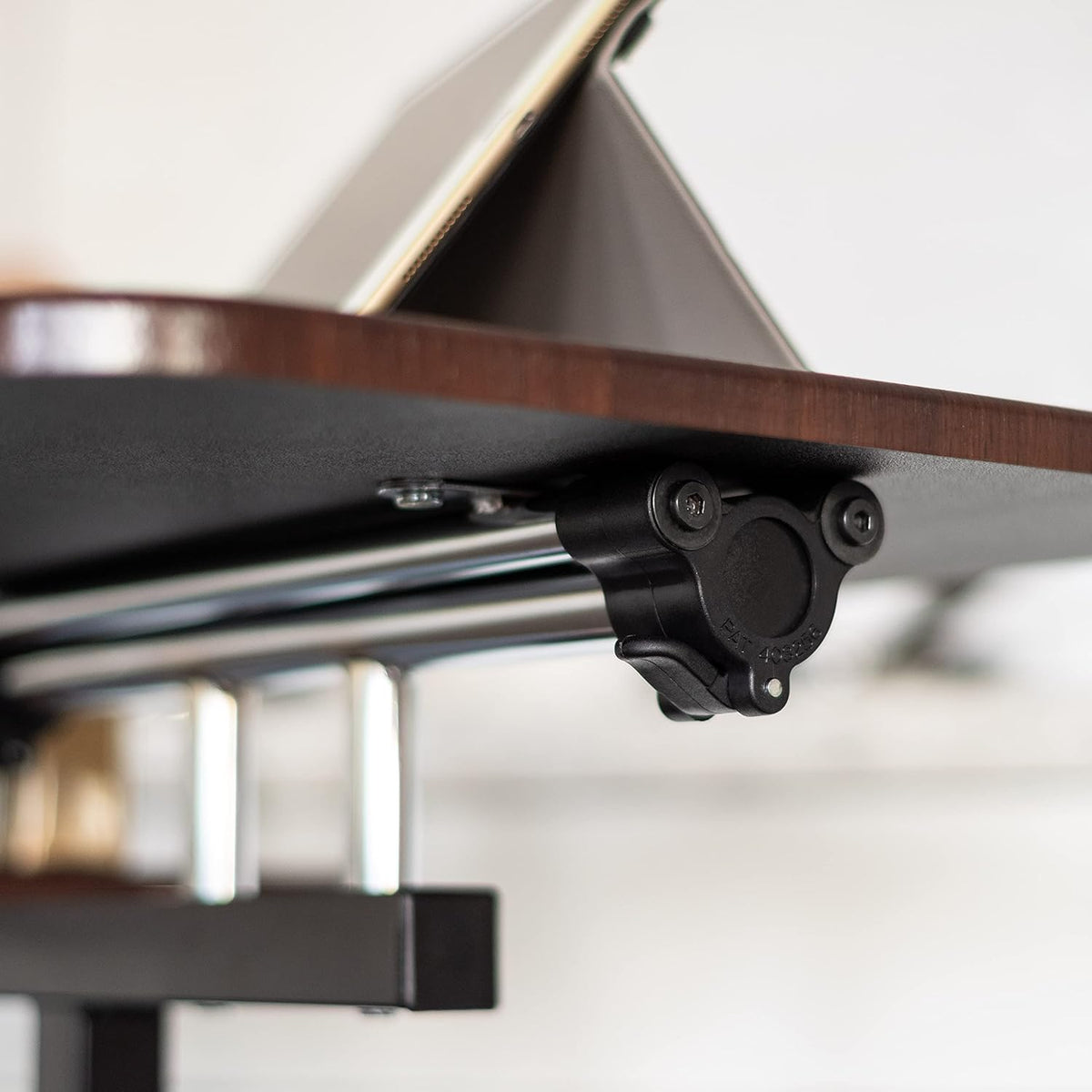 Brown Adjustable Height Standing Desk Cart K494