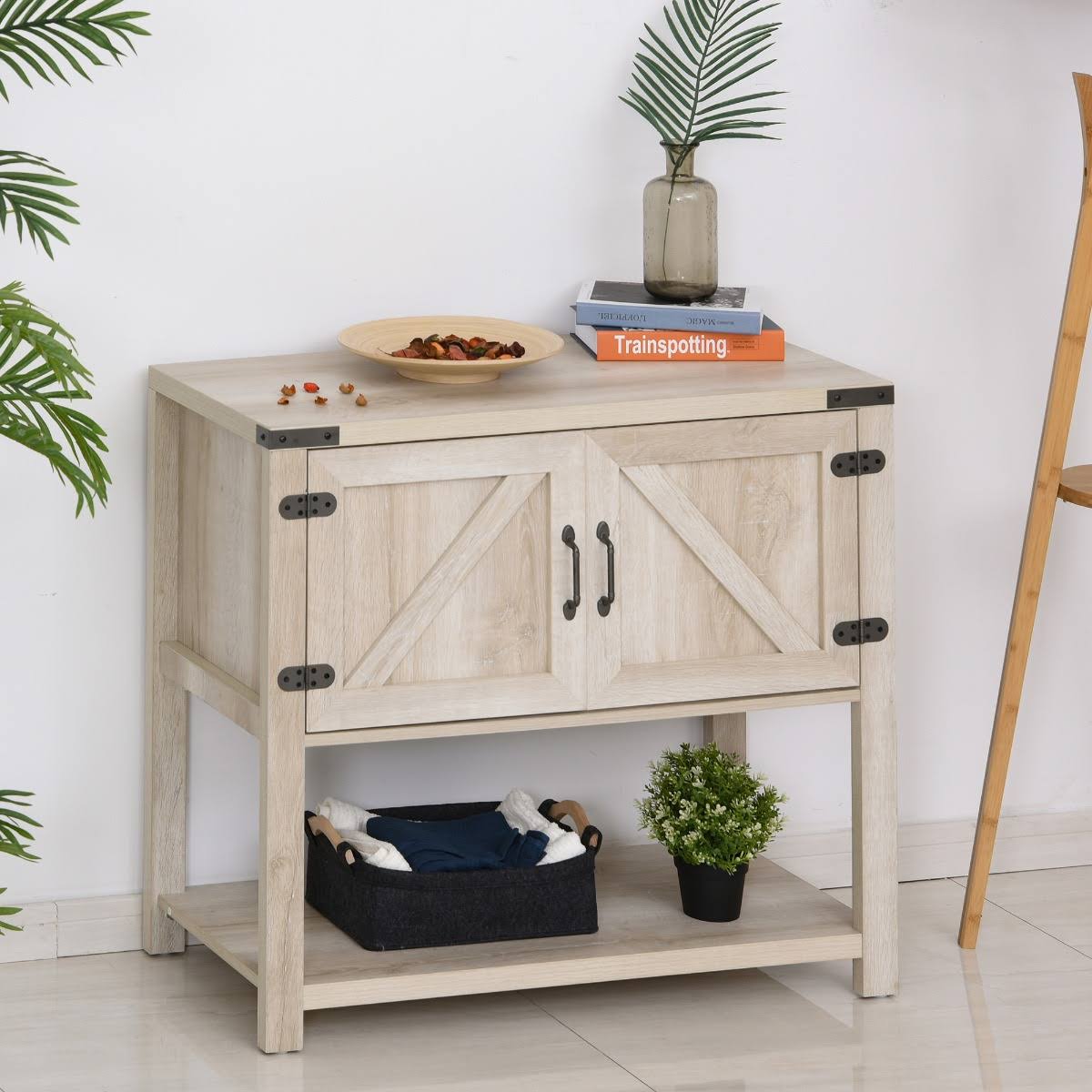 Oak 2-Door Storage Cabinet with Bottom Shelf Y532