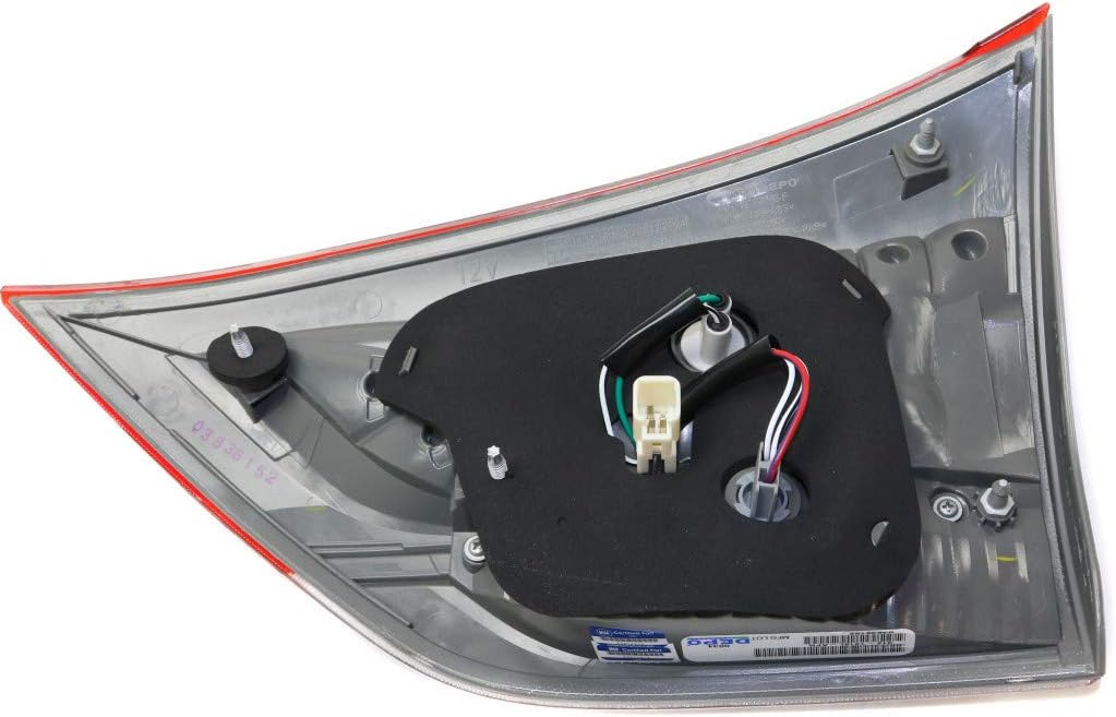 Inner Tail Light Assembly for Toyota Sienna Passenger Side Pack of 2 Y553