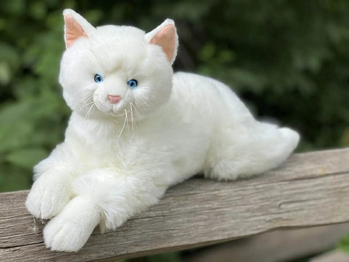 19-Inch White Faux Stuffed Plushie Cat W677727