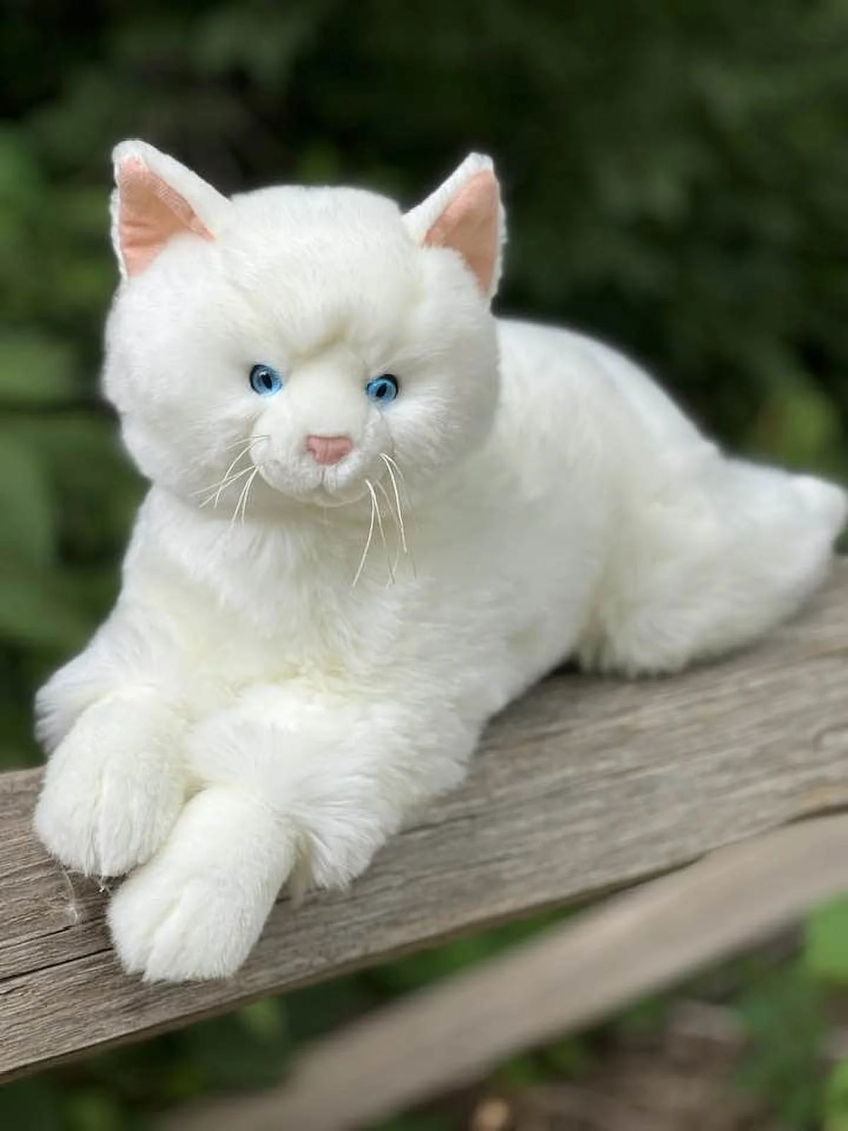 19-Inch White Faux Stuffed Plushie Cat W677727